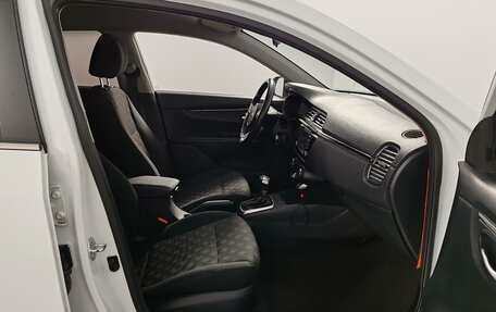 KIA Rio IV, 2019 год, 1 699 000 рублей, 20 фотография