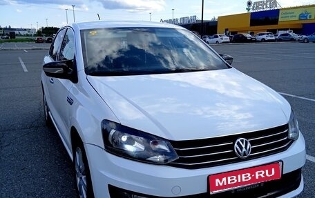 Volkswagen Polo VI (EU Market), 2018 год, 800 000 рублей, 1 фотография