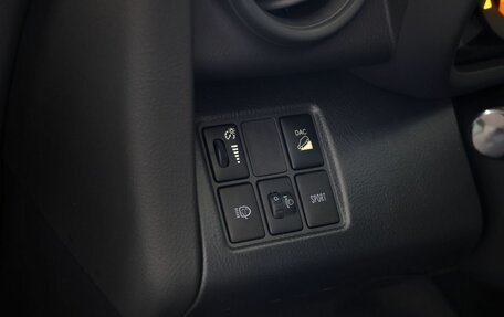 Toyota RAV4, 2011 год, 1 440 000 рублей, 24 фотография
