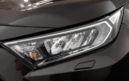 Toyota RAV4, 2021 год, 3 599 000 рублей, 8 фотография