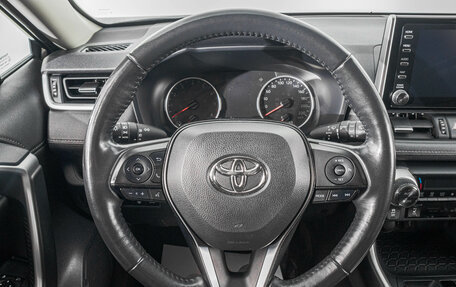 Toyota RAV4, 2021 год, 3 599 000 рублей, 14 фотография