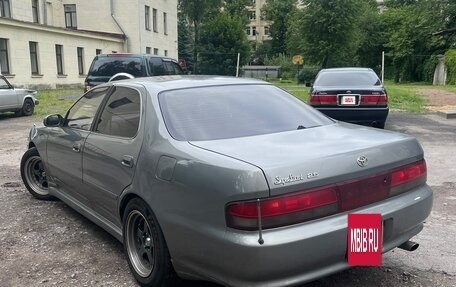 Toyota Cresta, 1993 год, 700 000 рублей, 4 фотография
