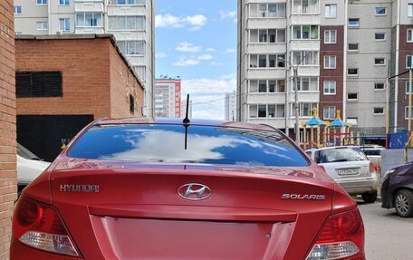 Hyundai Solaris II рестайлинг, 2011 год, 510 000 рублей, 2 фотография