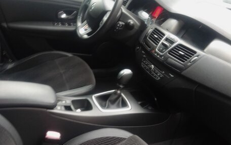 Renault Laguna III рестайлинг, 2008 год, 530 000 рублей, 4 фотография