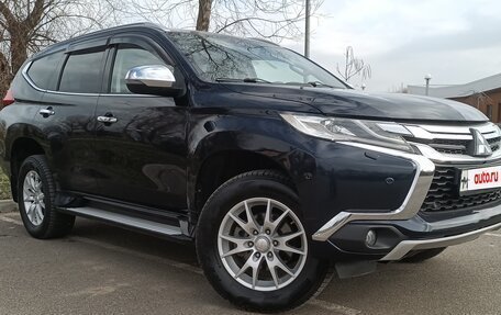 Mitsubishi Pajero Sport III рестайлинг, 2016 год, 2 100 000 рублей, 2 фотография