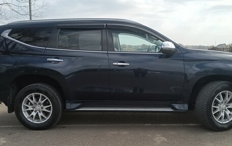 Mitsubishi Pajero Sport III рестайлинг, 2016 год, 2 100 000 рублей, 4 фотография