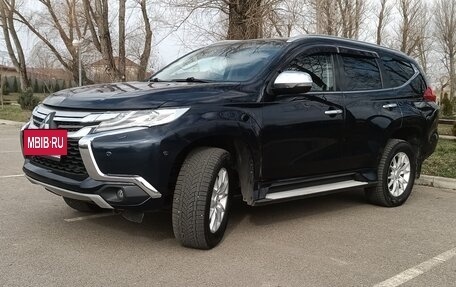 Mitsubishi Pajero Sport III рестайлинг, 2016 год, 2 100 000 рублей, 5 фотография