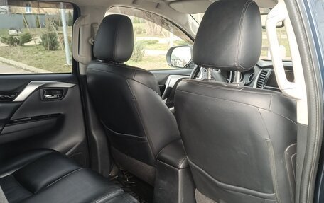 Mitsubishi Pajero Sport III рестайлинг, 2016 год, 2 100 000 рублей, 14 фотография