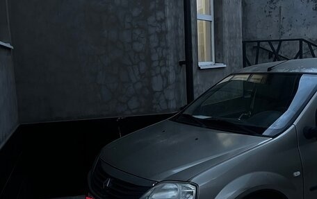 Renault Logan I, 2011 год, 330 000 рублей, 3 фотография