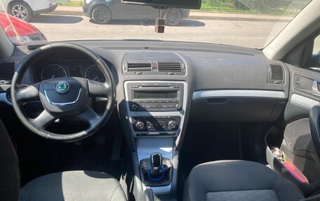 Skoda Octavia, 2011 год, 890 000 рублей, 7 фотография