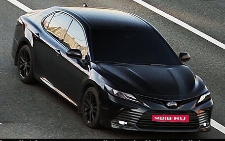 Toyota Camry, 2021 год, 3 850 000 рублей, 14 фотография