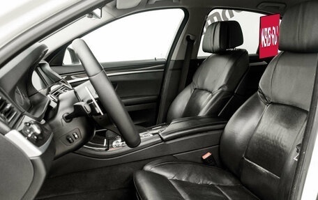 BMW 5 серия, 2012 год, 1 395 000 рублей, 10 фотография