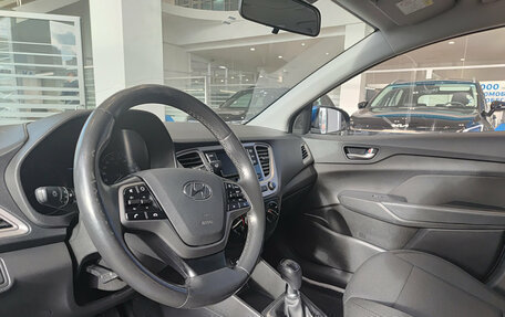 Hyundai Solaris II рестайлинг, 2019 год, 1 290 000 рублей, 20 фотография