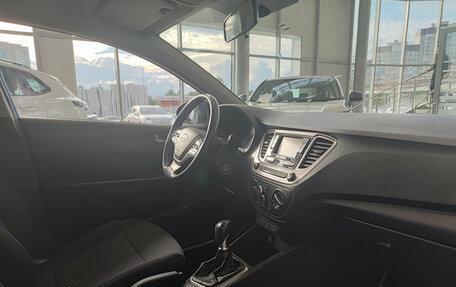 Hyundai Solaris II рестайлинг, 2019 год, 1 290 000 рублей, 13 фотография