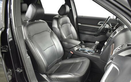 Ford Explorer VI, 2016 год, 2 246 100 рублей, 8 фотография