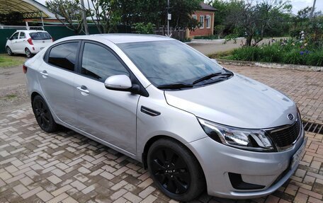 KIA Rio III рестайлинг, 2012 год, 750 000 рублей, 3 фотография