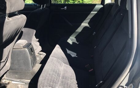 Volkswagen Passat B5+ рестайлинг, 2002 год, 270 000 рублей, 5 фотография