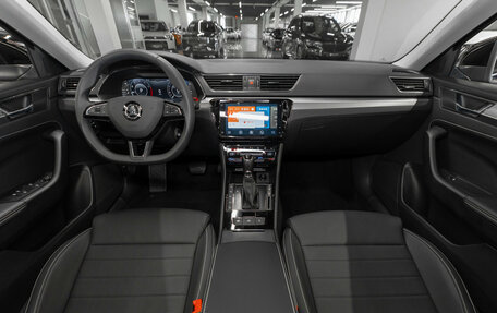 Skoda Superb III рестайлинг, 2025 год, 3 450 000 рублей, 8 фотография