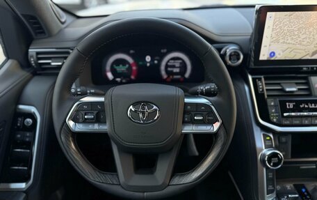 Toyota Land Cruiser, 2026 год, 15 800 000 рублей, 9 фотография