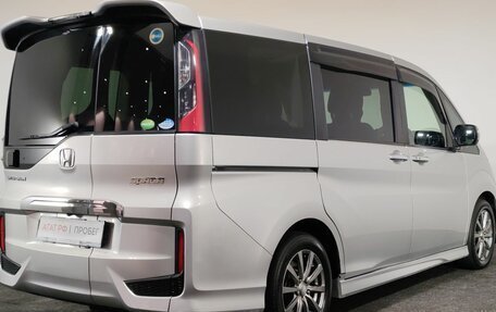 Honda Stepwgn IV, 2015 год, 2 045 000 рублей, 5 фотография