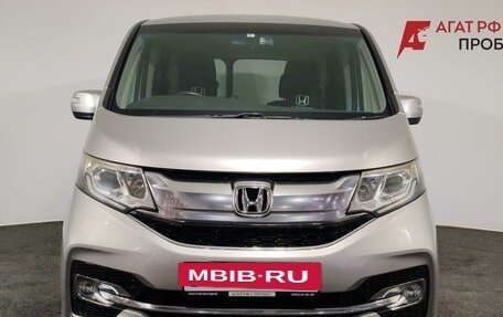 Honda Stepwgn IV, 2015 год, 2 045 000 рублей, 2 фотография