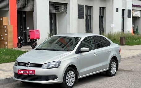 Volkswagen Polo VI (EU Market), 2013 год, 850 000 рублей, 1 фотография