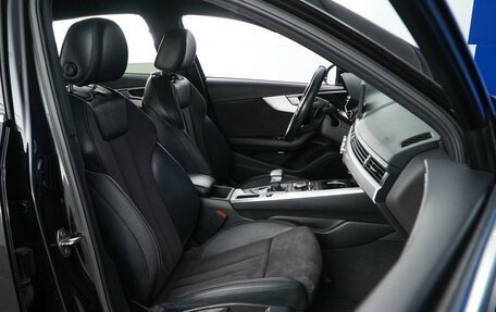 Audi A4, 2017 год, 2 600 000 рублей, 8 фотография
