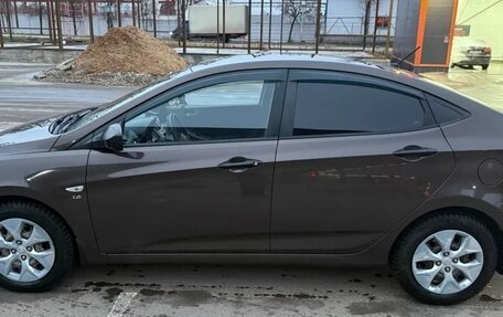 Hyundai Solaris II рестайлинг, 2014 год, 950 000 рублей, 3 фотография