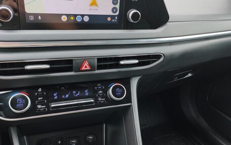 Hyundai Sonata VIII, 2022 год, 2 900 000 рублей, 14 фотография