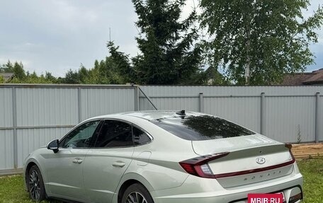 Hyundai Sonata VIII, 2022 год, 2 900 000 рублей, 4 фотография