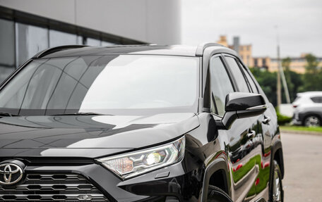 Toyota RAV4, 2022 год, 3 470 000 рублей, 2 фотография