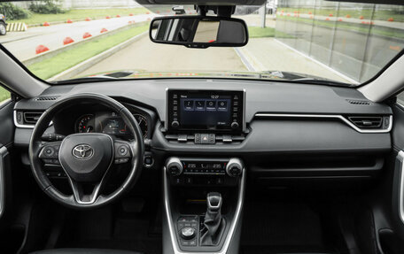 Toyota RAV4, 2022 год, 3 470 000 рублей, 15 фотография