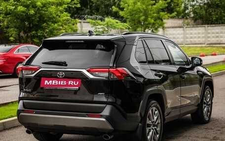 Toyota RAV4, 2022 год, 3 470 000 рублей, 7 фотография