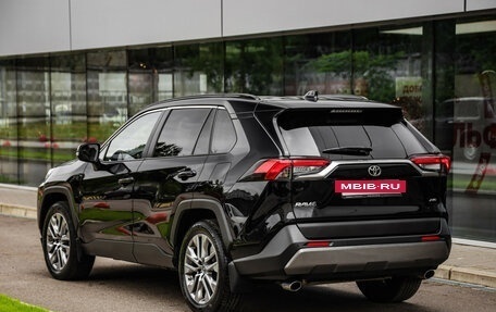 Toyota RAV4, 2022 год, 3 470 000 рублей, 9 фотография