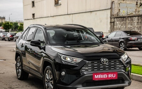 Toyota RAV4, 2022 год, 3 470 000 рублей, 6 фотография