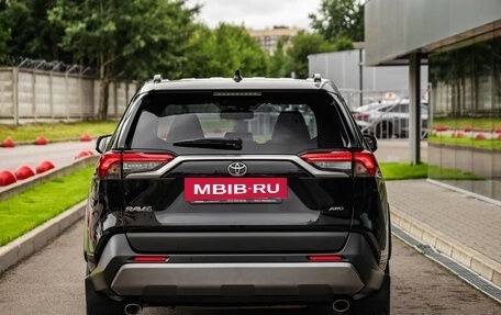 Toyota RAV4, 2022 год, 3 470 000 рублей, 8 фотография