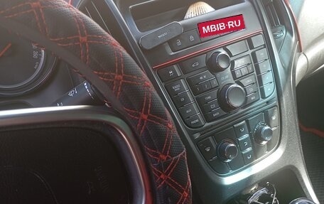 Opel Astra J, 2012 год, 9 фотография