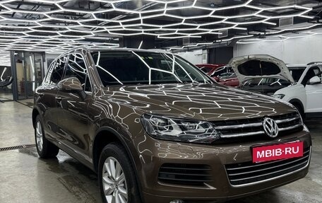 Volkswagen Touareg III, 2013 год, 2 520 000 рублей, 2 фотография