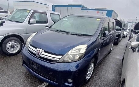 Toyota ISis I, 2011 год, 1 100 000 рублей, 2 фотография