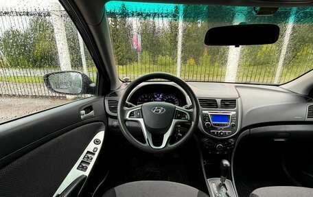 Hyundai Solaris II рестайлинг, 2012 год, 819 000 рублей, 11 фотография