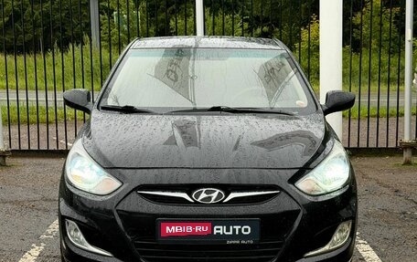 Hyundai Solaris II рестайлинг, 2012 год, 819 000 рублей, 2 фотография