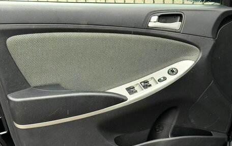 Hyundai Solaris II рестайлинг, 2012 год, 819 000 рублей, 15 фотография