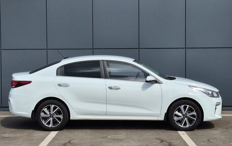 KIA Rio IV, 2019 год, 1 418 000 рублей, 8 фотография