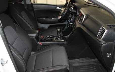 KIA Sportage IV рестайлинг, 2019 год, 1 987 000 рублей, 9 фотография
