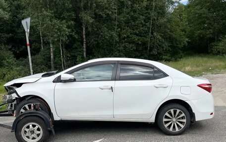 Toyota Corolla, 2014 год, 550 000 рублей, 4 фотография