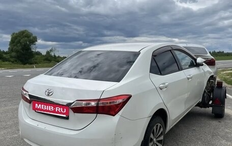 Toyota Corolla, 2014 год, 550 000 рублей, 2 фотография