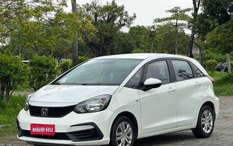 Honda Fit, 2022 год, 1 035 000 рублей, 1 фотография