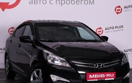 Hyundai Solaris II рестайлинг, 2015 год, 1 050 000 рублей, 1 фотография