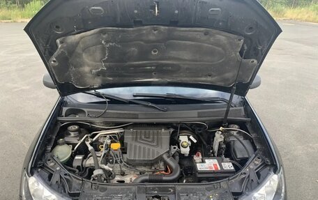 Renault Logan II, 2015 год, 820 000 рублей, 8 фотография
