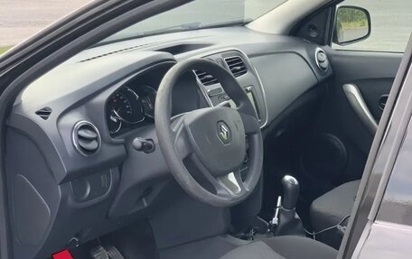 Renault Logan II, 2015 год, 820 000 рублей, 9 фотография